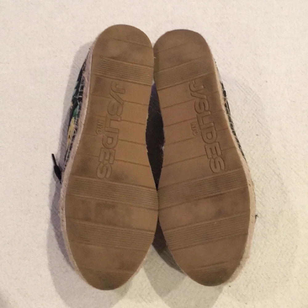 J/SLIDES | EUC Floral Rally Espadrilles 8.5